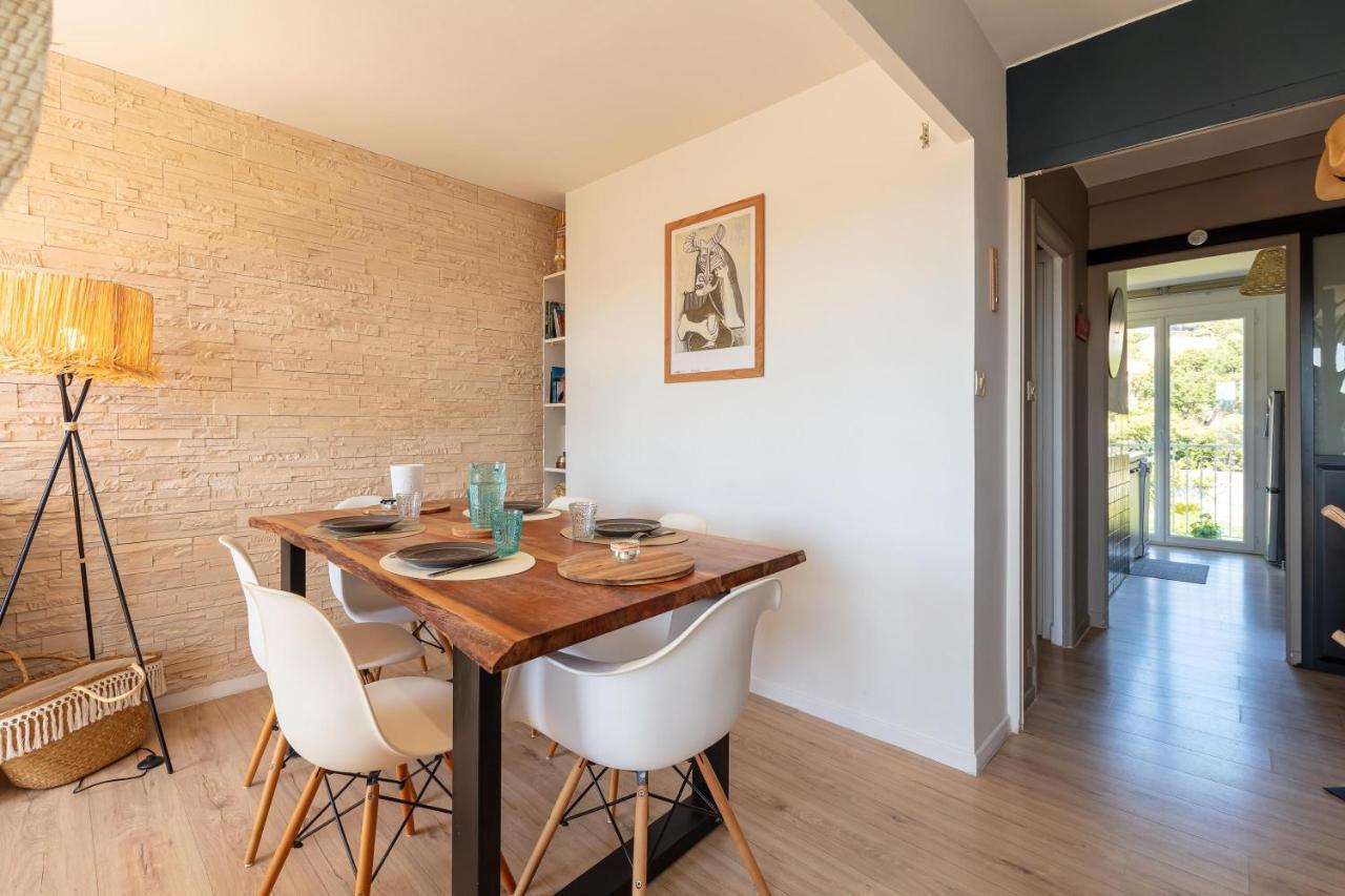 Le Blue Sea - Appt Classe 3 Etoiles A 650M De La Plage Le Lavandou Bagian luar foto