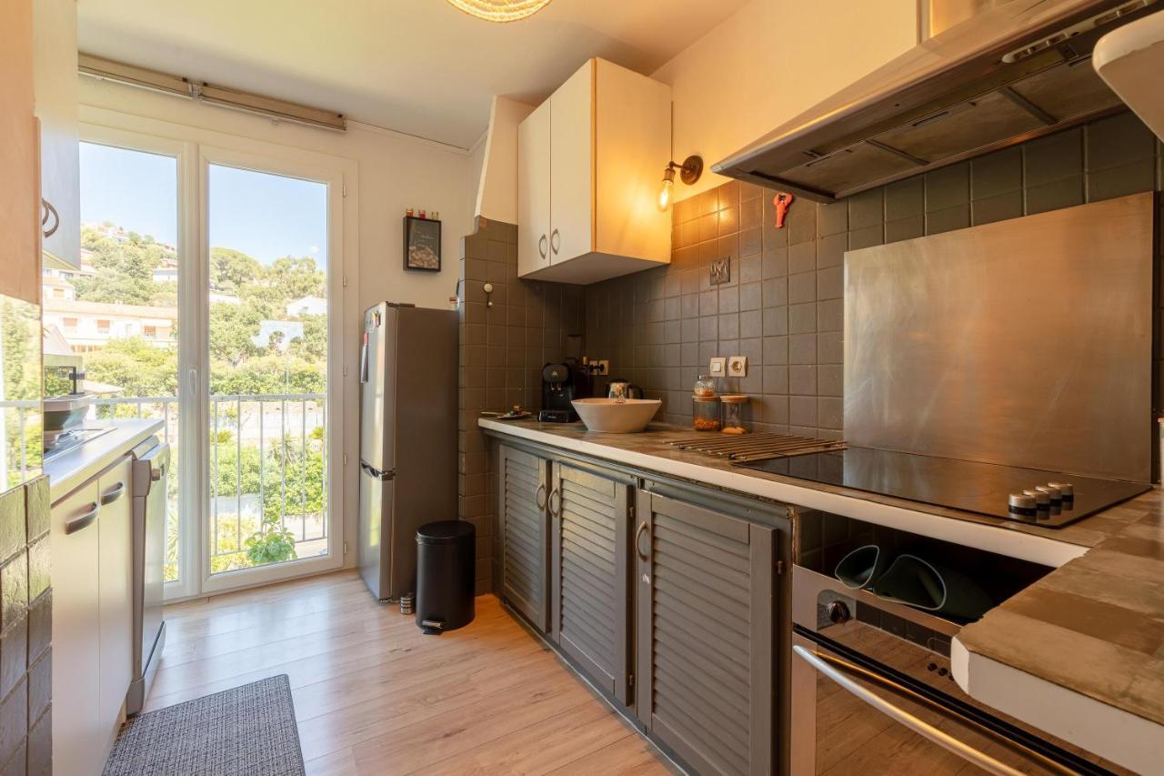 Le Blue Sea - Appt Classe 3 Etoiles A 650M De La Plage Le Lavandou Bagian luar foto